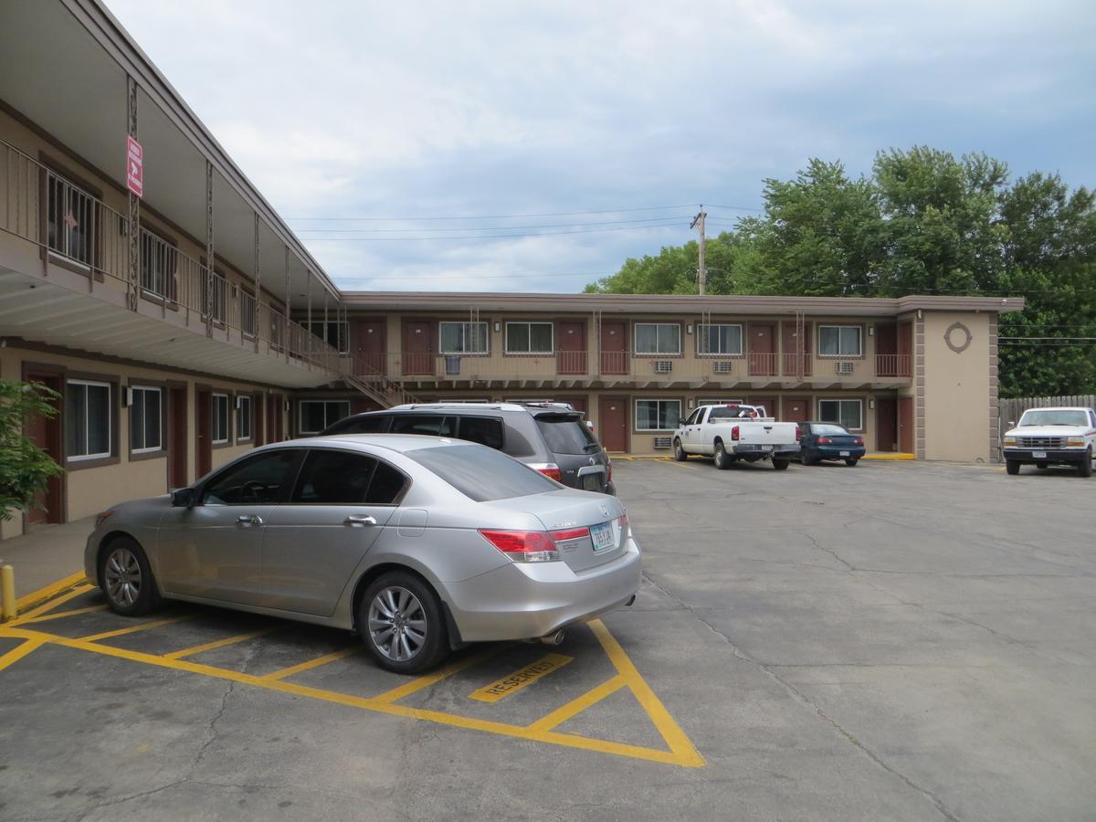 Deluxe Inn/Extended Stay - Council Bluffs Carter Lake Luaran gambar